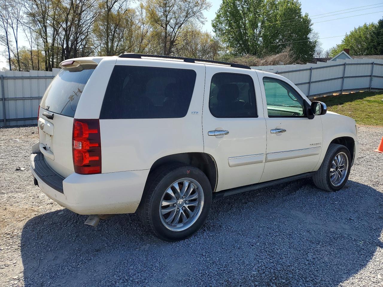 2008 CHEVROLET TAHOE C1500 photo 7