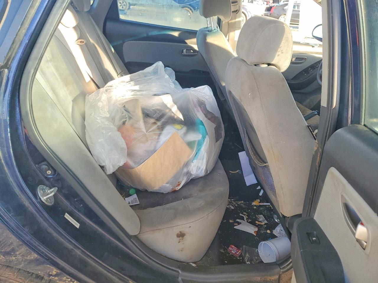 2009 HYUNDAI ELANTRA GLS photo 19