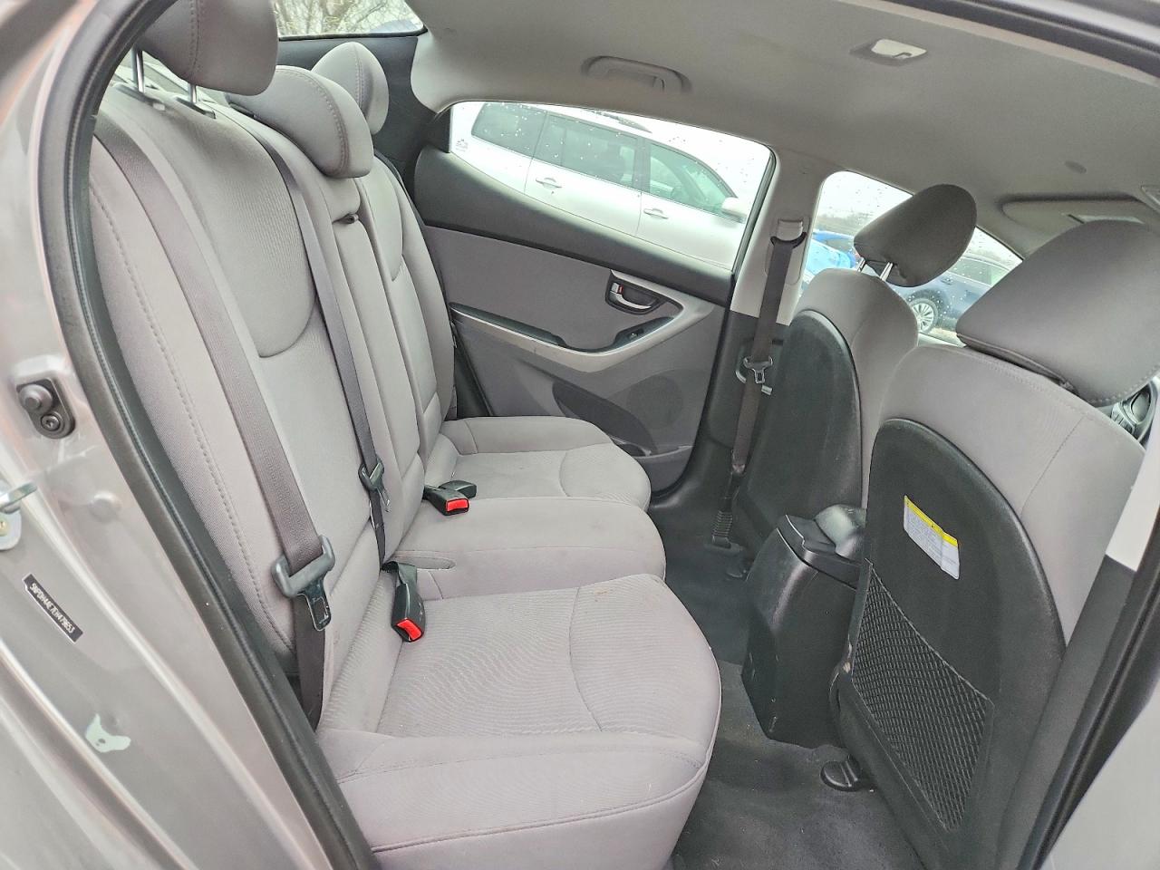 2014 HYUNDAI ELANTRA SE photo 19