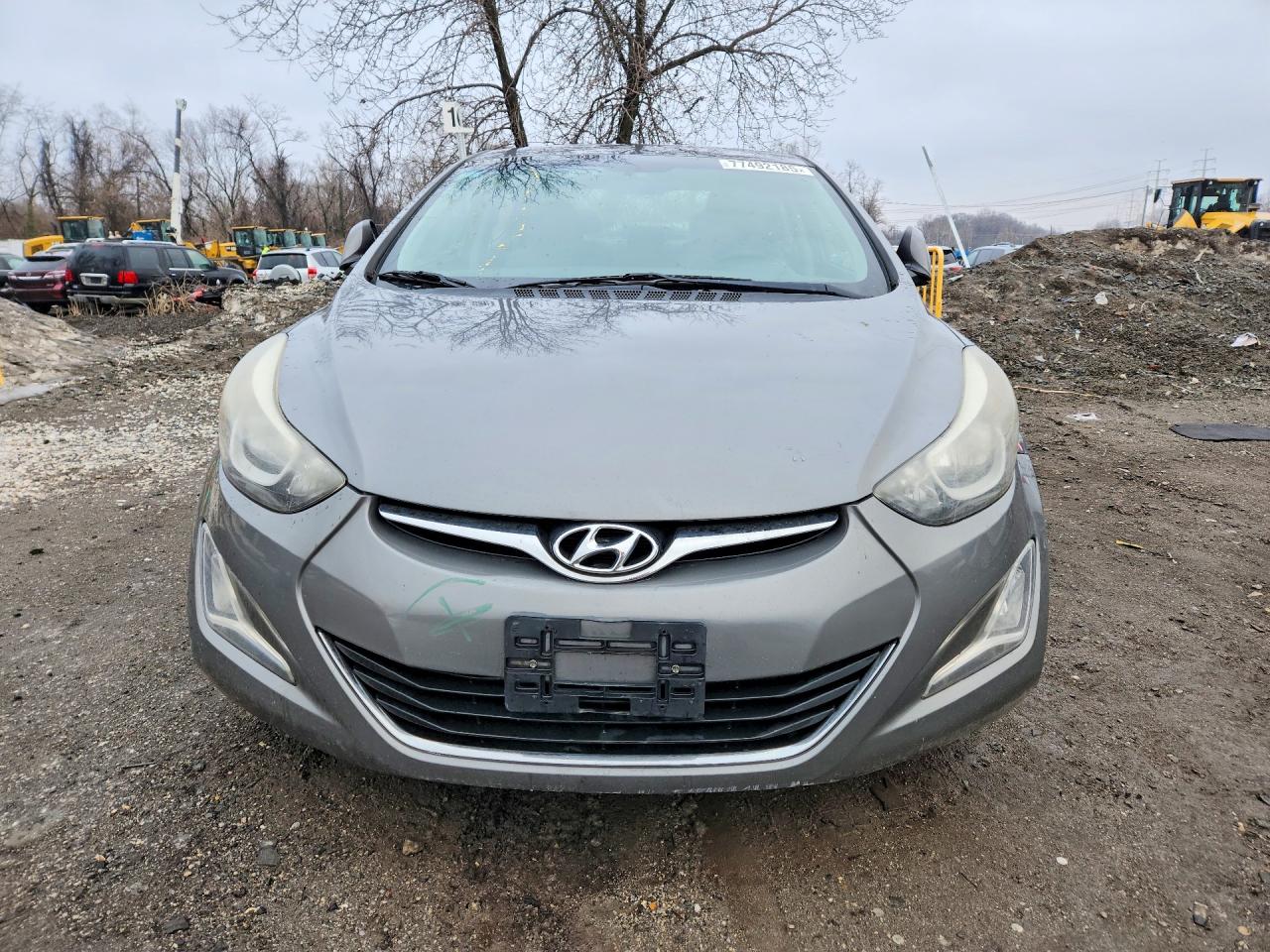 2014 HYUNDAI ELANTRA SE photo 9