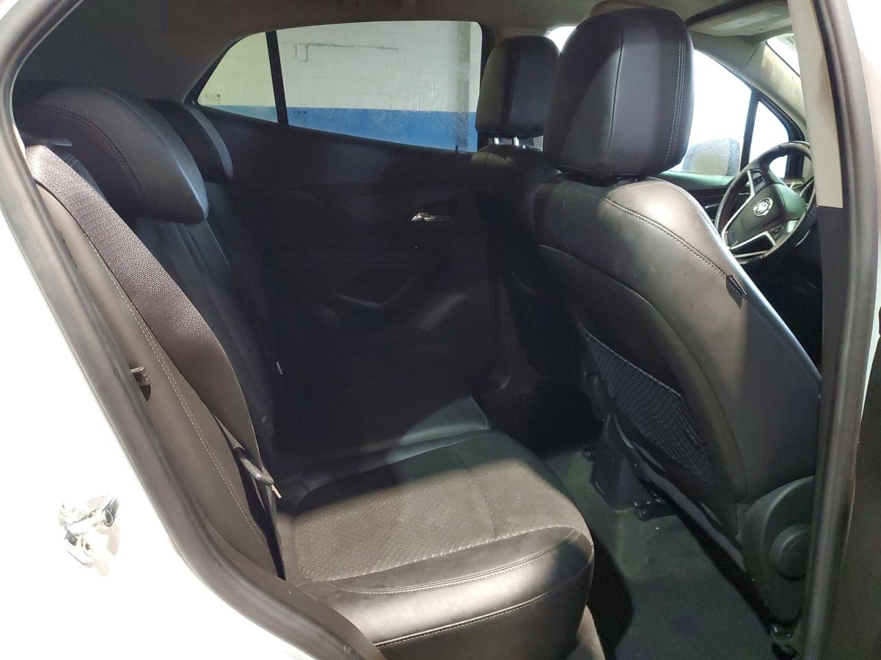 2017 BUICK ENCORE PREFERRED photo 31