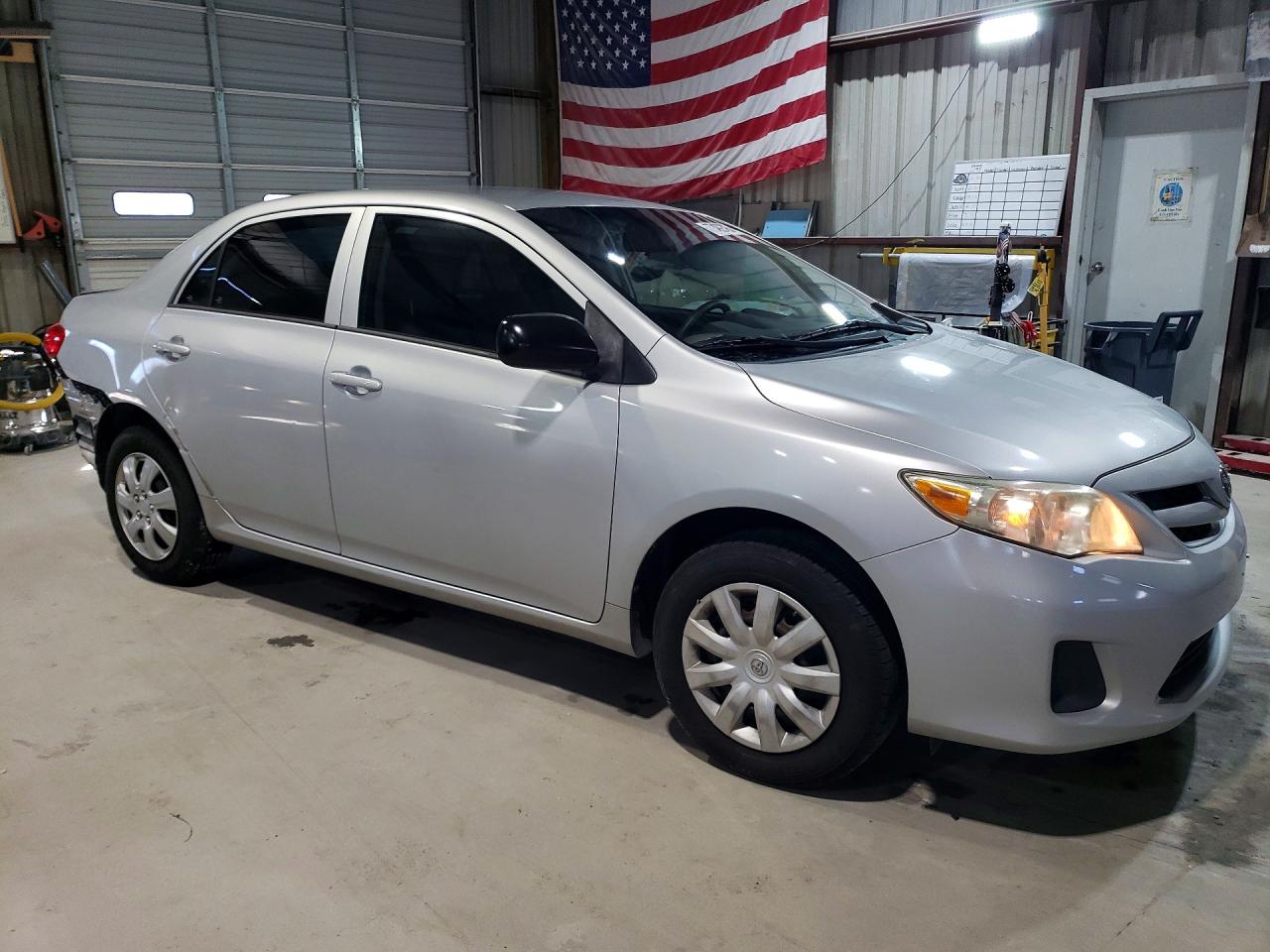 2013 TOYOTA COROLLA BASE photo 7