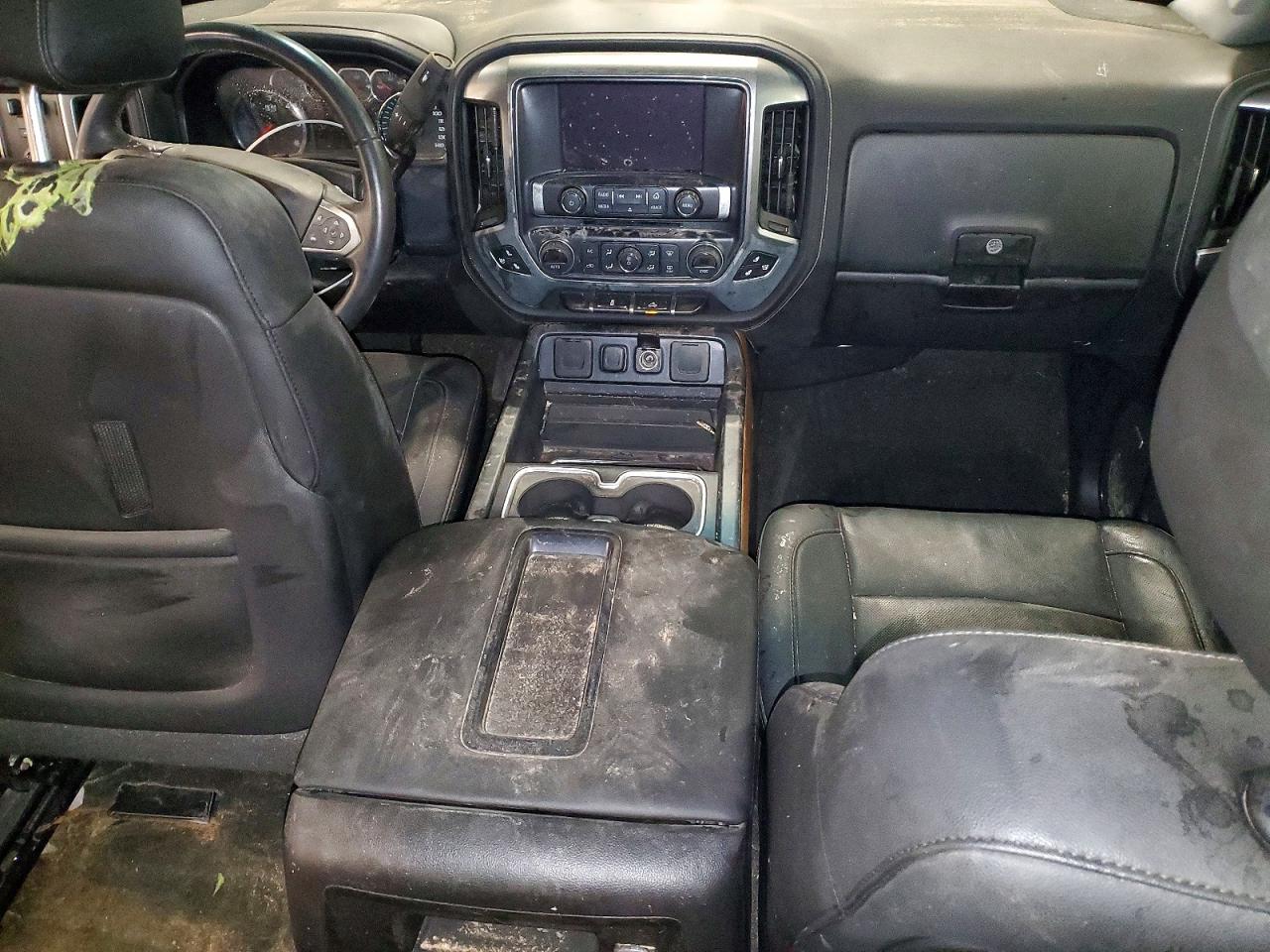 2015 CHEVROLET SILVERADO K1500 LTZ photo 8