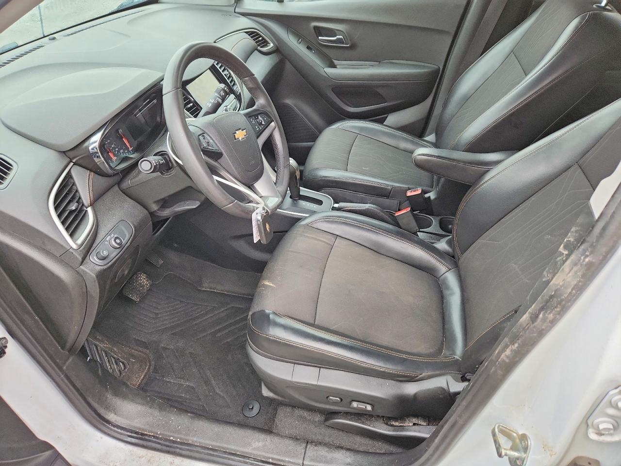 2019 CHEVROLET TRAX 1LT photo 13