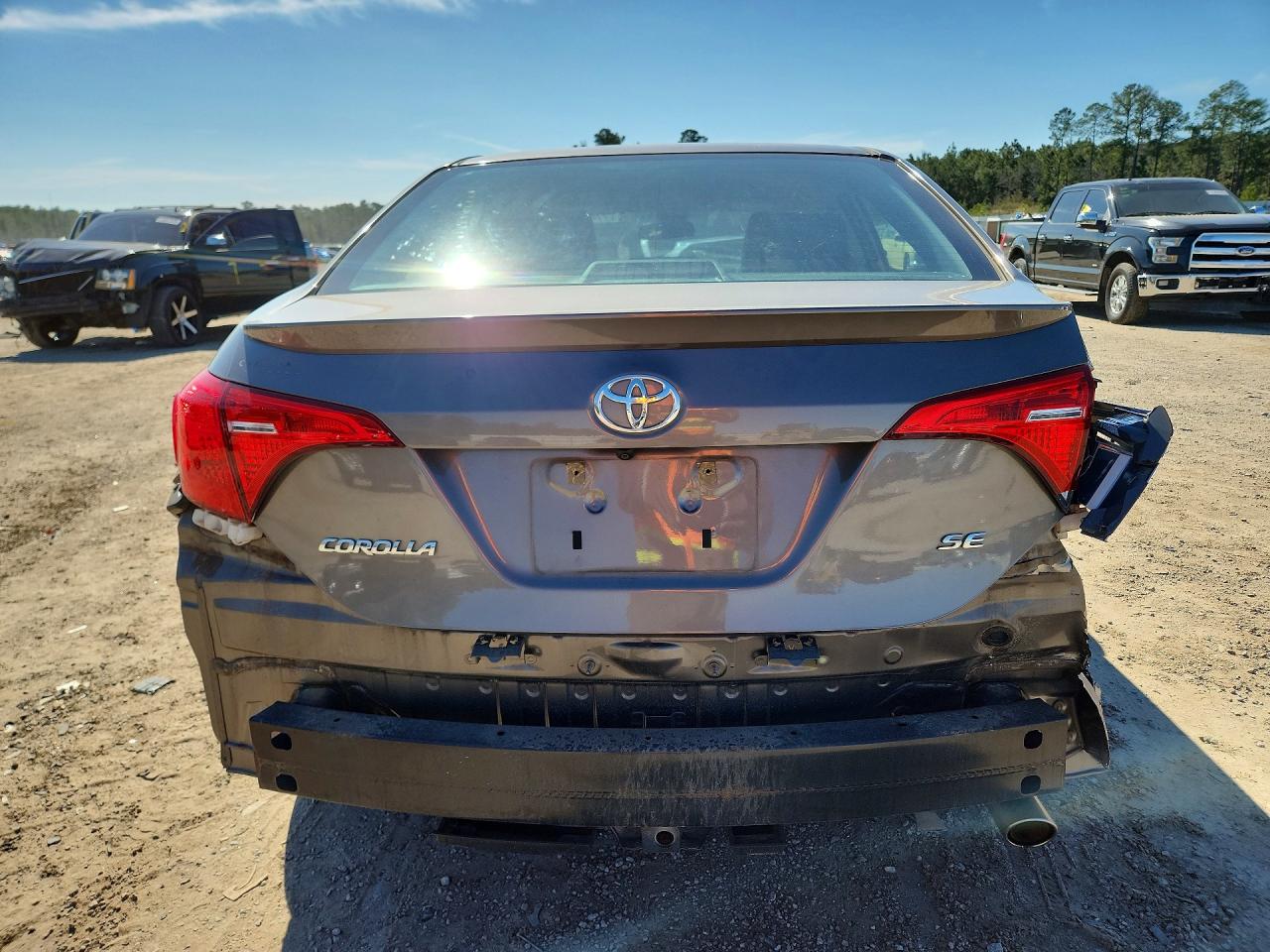 2017 TOYOTA COROLLA L photo 11