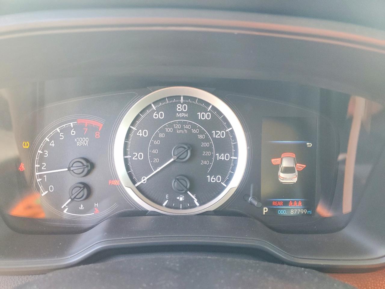 2020 TOYOTA COROLLA LE photo 25