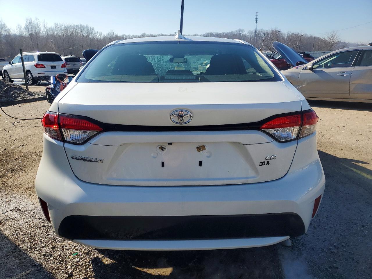 2020 TOYOTA COROLLA LE photo 16