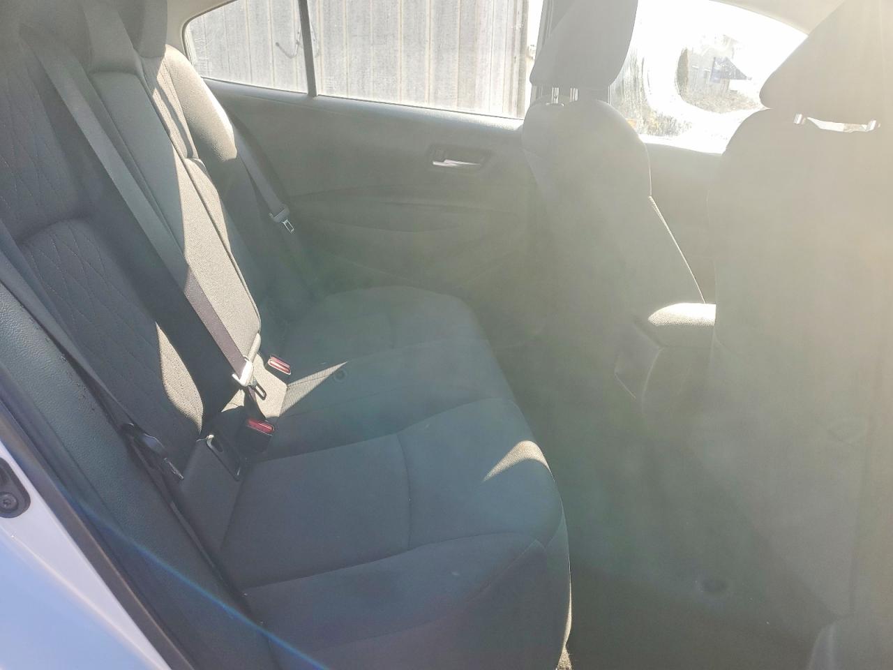 2020 TOYOTA COROLLA LE photo 28