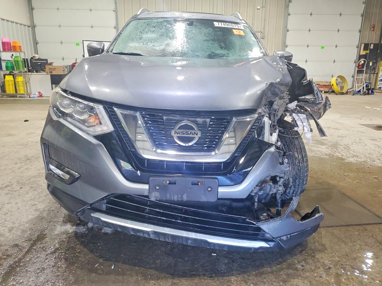 2017 NISSAN ROGUE SL photo 9