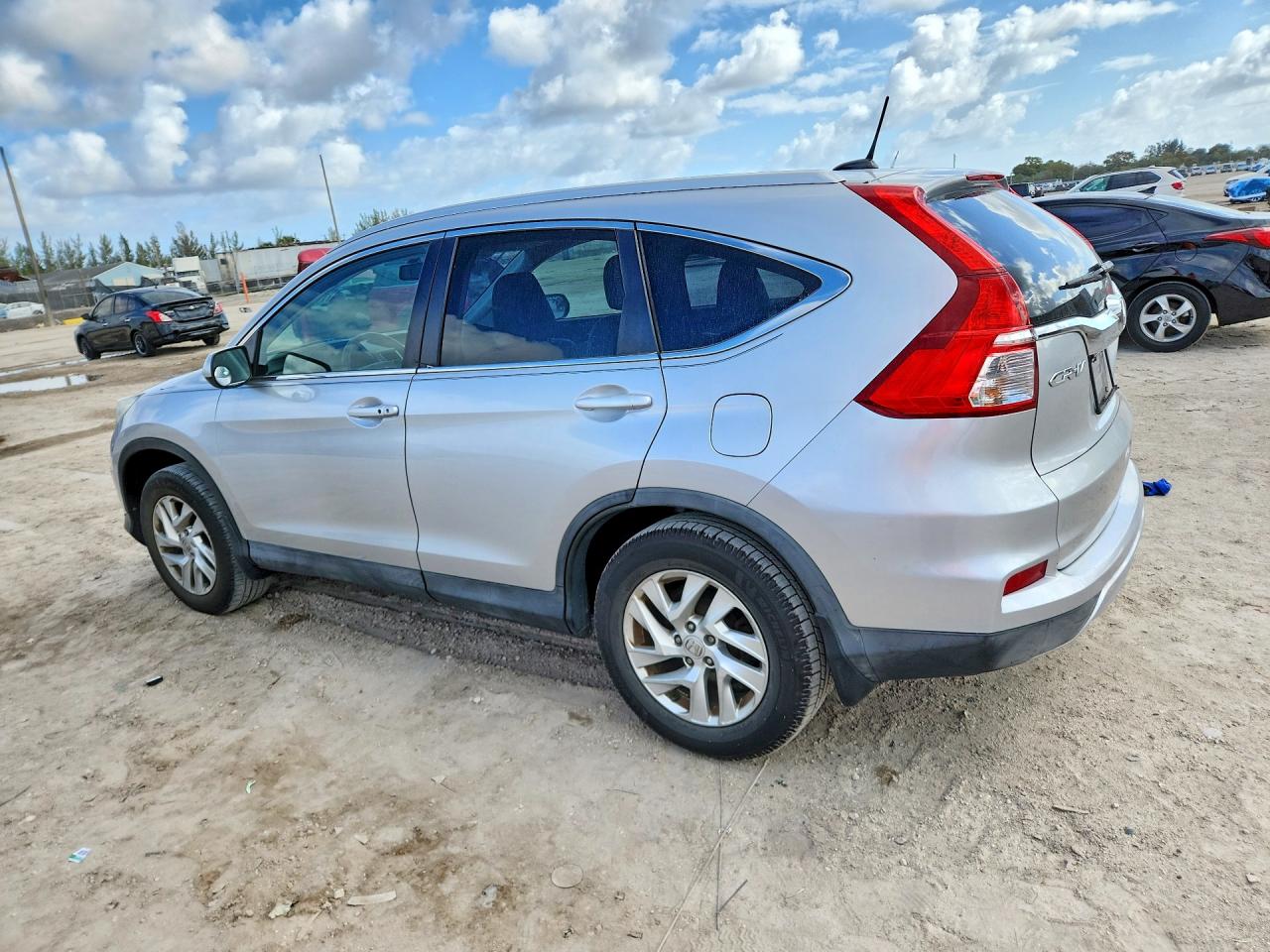 2016 HONDA CR-V EXL photo 2