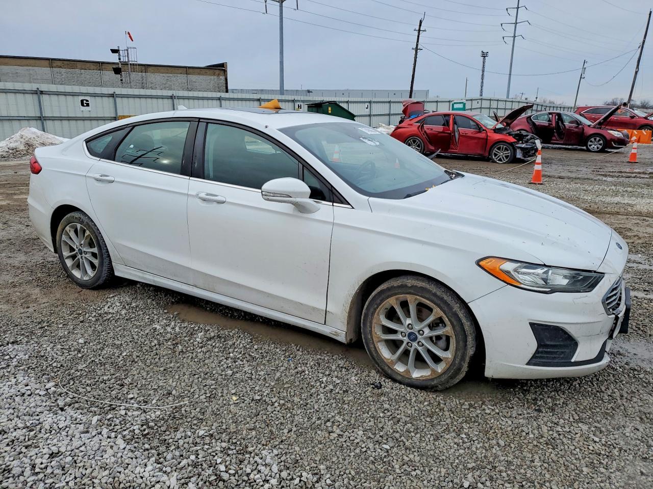 2019 FORD FUSION SE photo 4