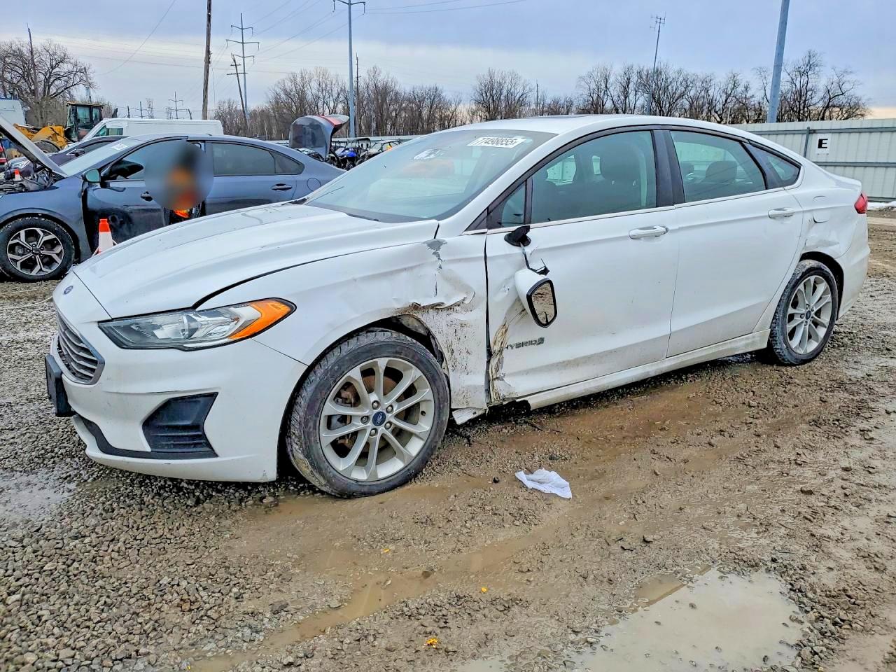 2019 FORD FUSION