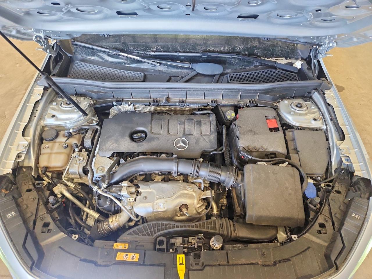 2020 MERCEDES-BENZ GLB 250 4MATIC photo 34