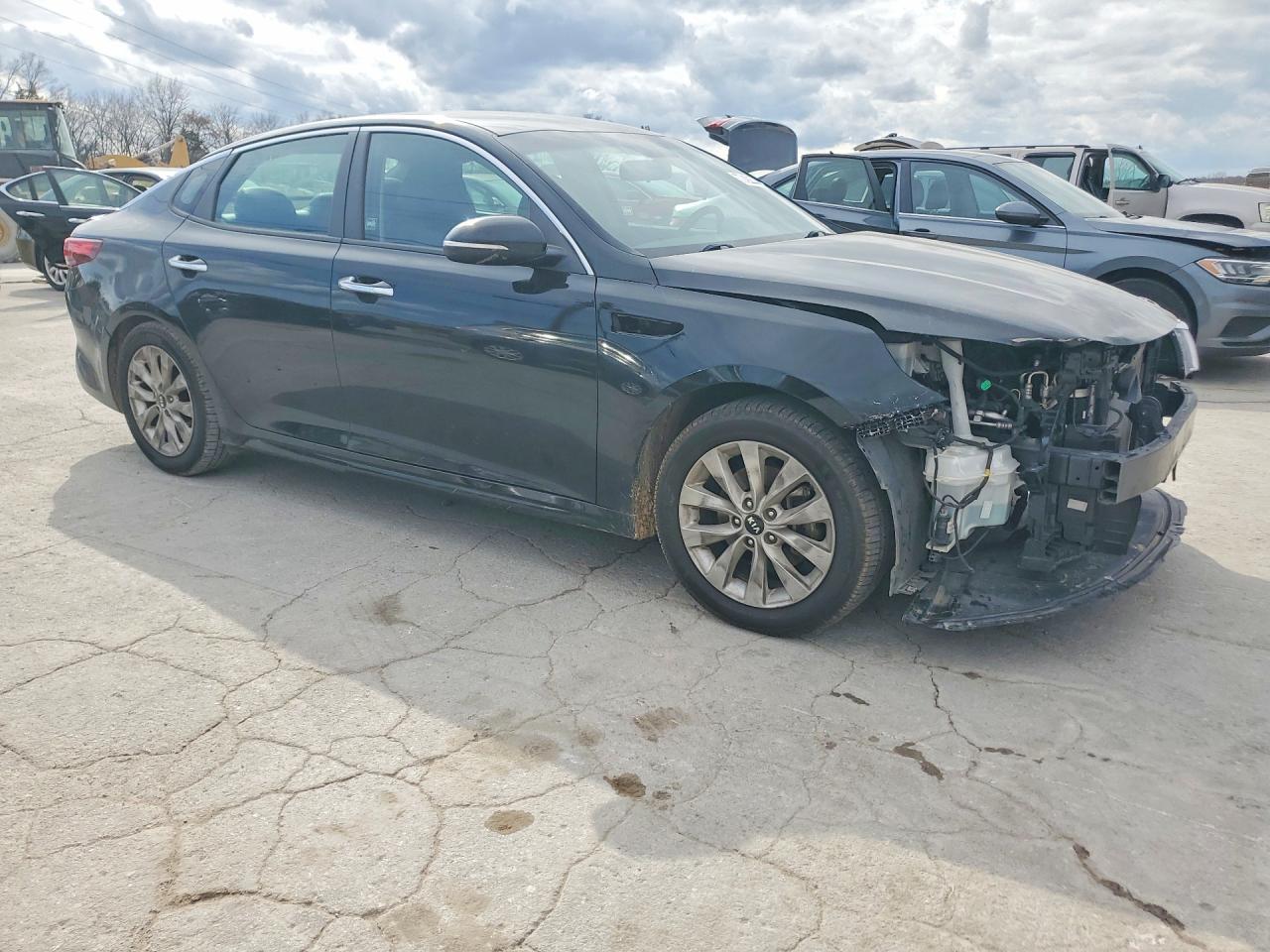2018 KIA OPTIMA S photo 4