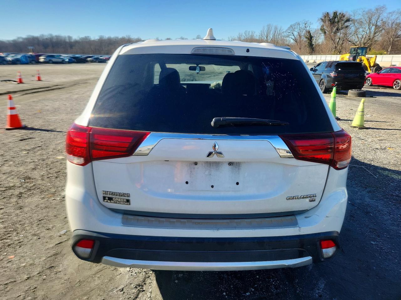 2018 MITSUBISHI OUTLANDER SE photo 11