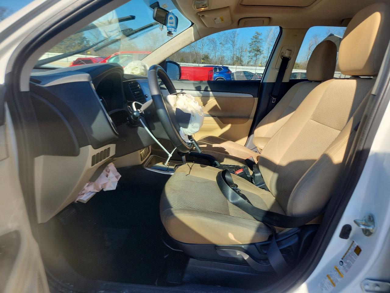 2018 MITSUBISHI OUTLANDER SE photo 13