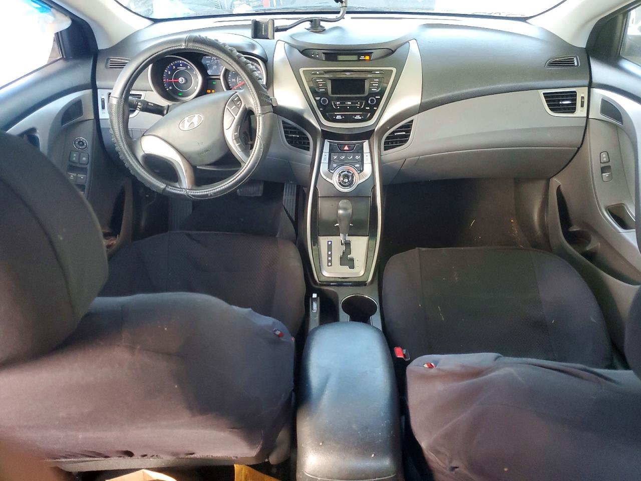 2013 HYUNDAI ELANTRA GLS photo 15
