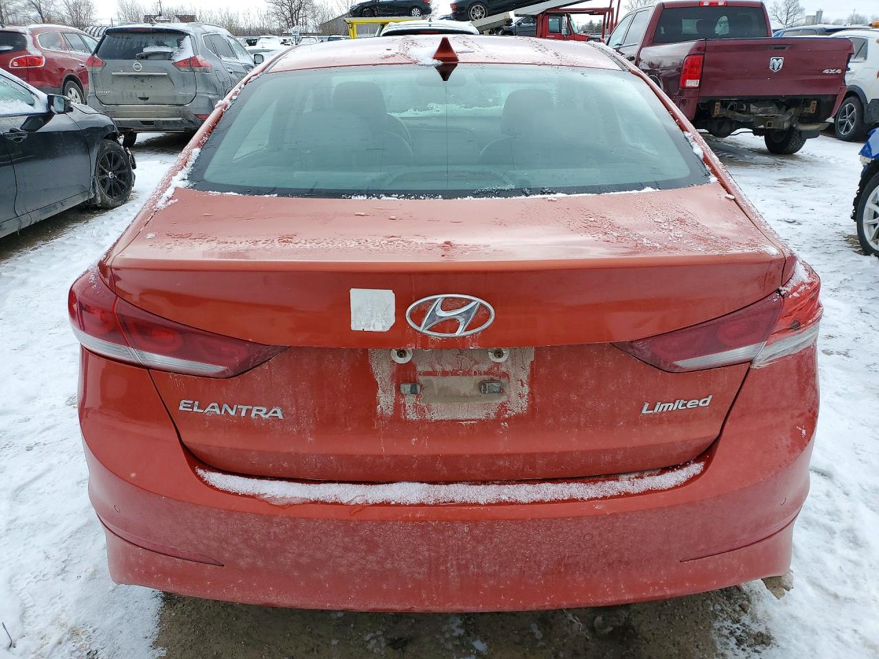 2017 HYUNDAI ELANTRA SE photo 6