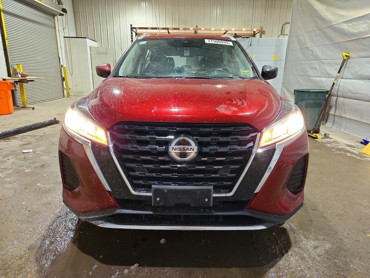 2021 NISSAN KICKS SV photo 9