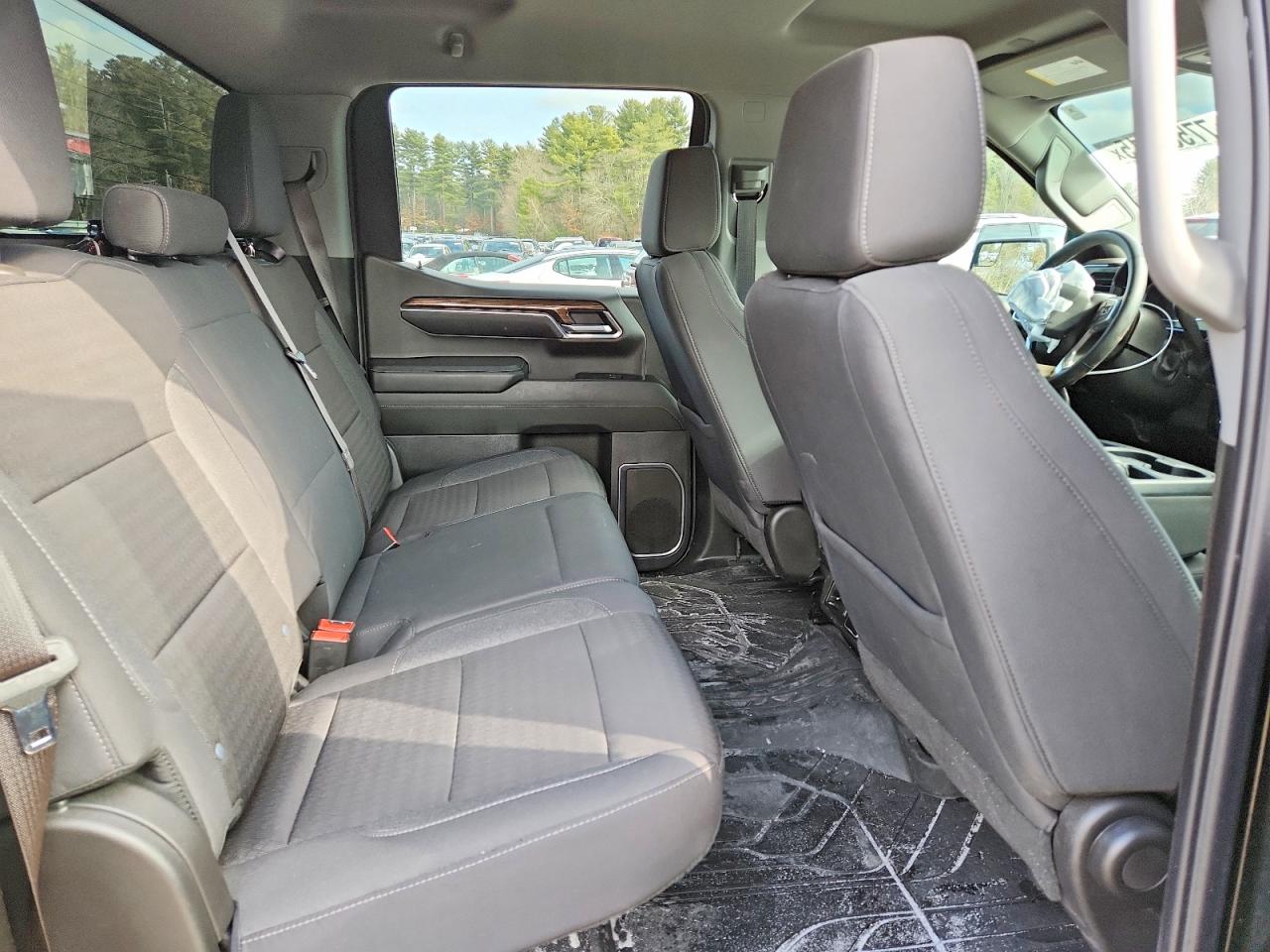 2024 CHEVROLET SILVERADO K1500 LT-L photo 19