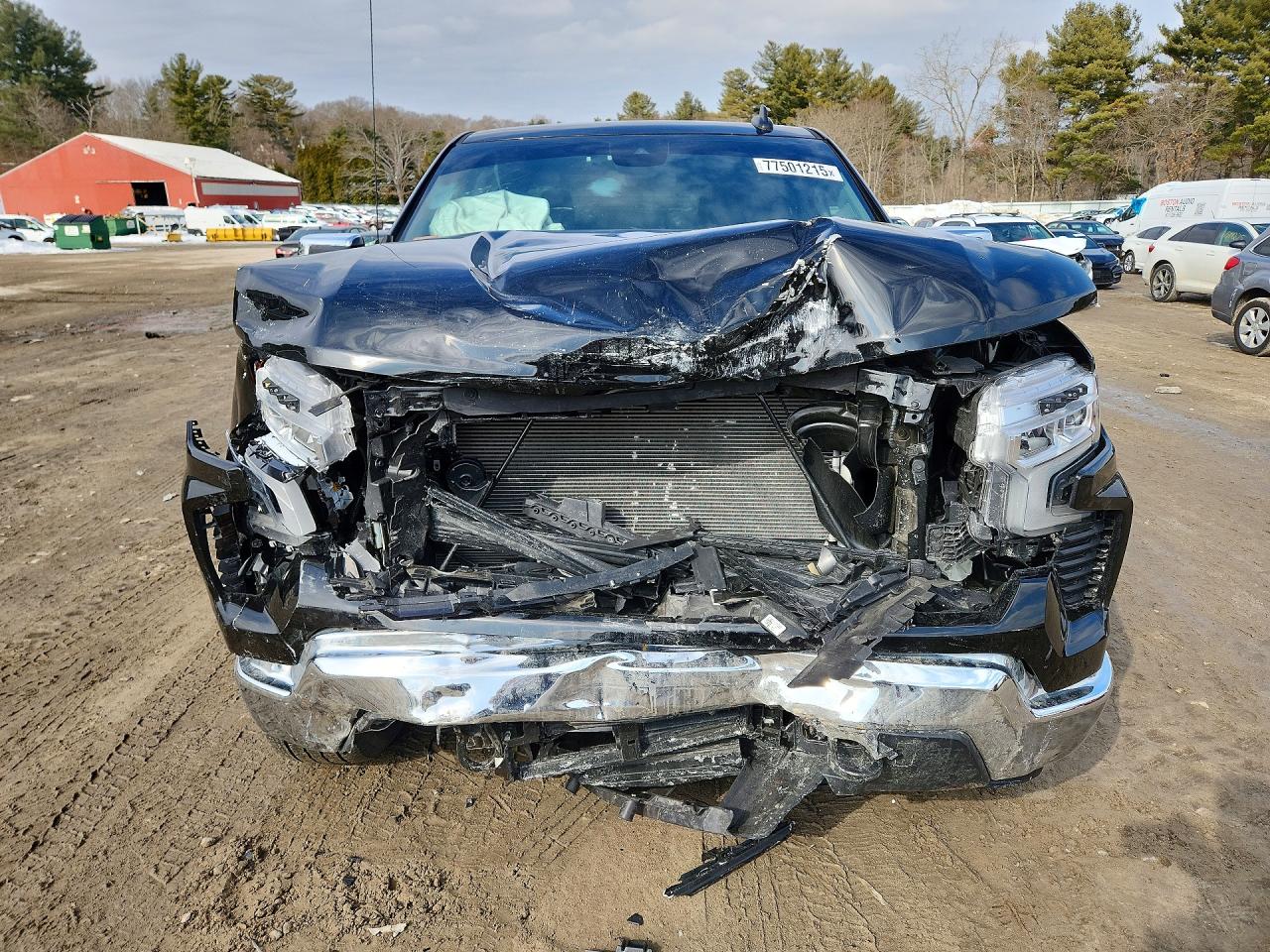 2024 CHEVROLET SILVERADO K1500 LT-L photo 9