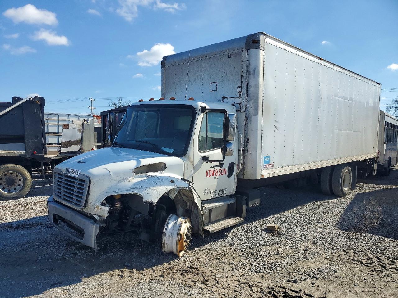 2016 FREIGHTLINER M2 106 MEDIUM DUTY photo 3