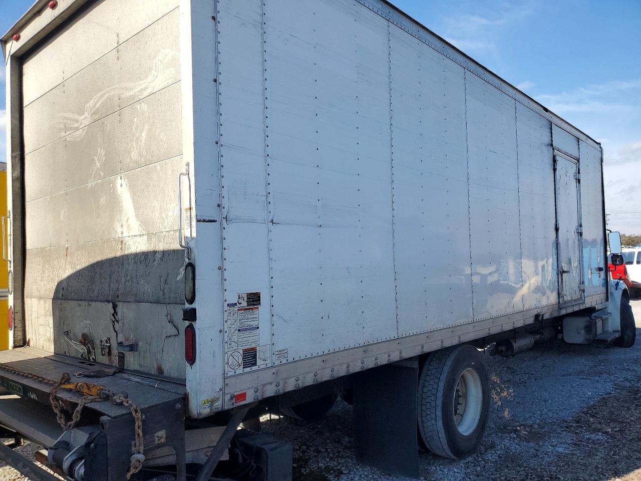2016 FREIGHTLINER M2 106 MEDIUM DUTY photo 7