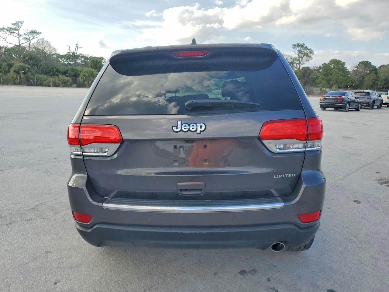 2018 JEEP GRAND CHEROKEE LIMITED photo 16