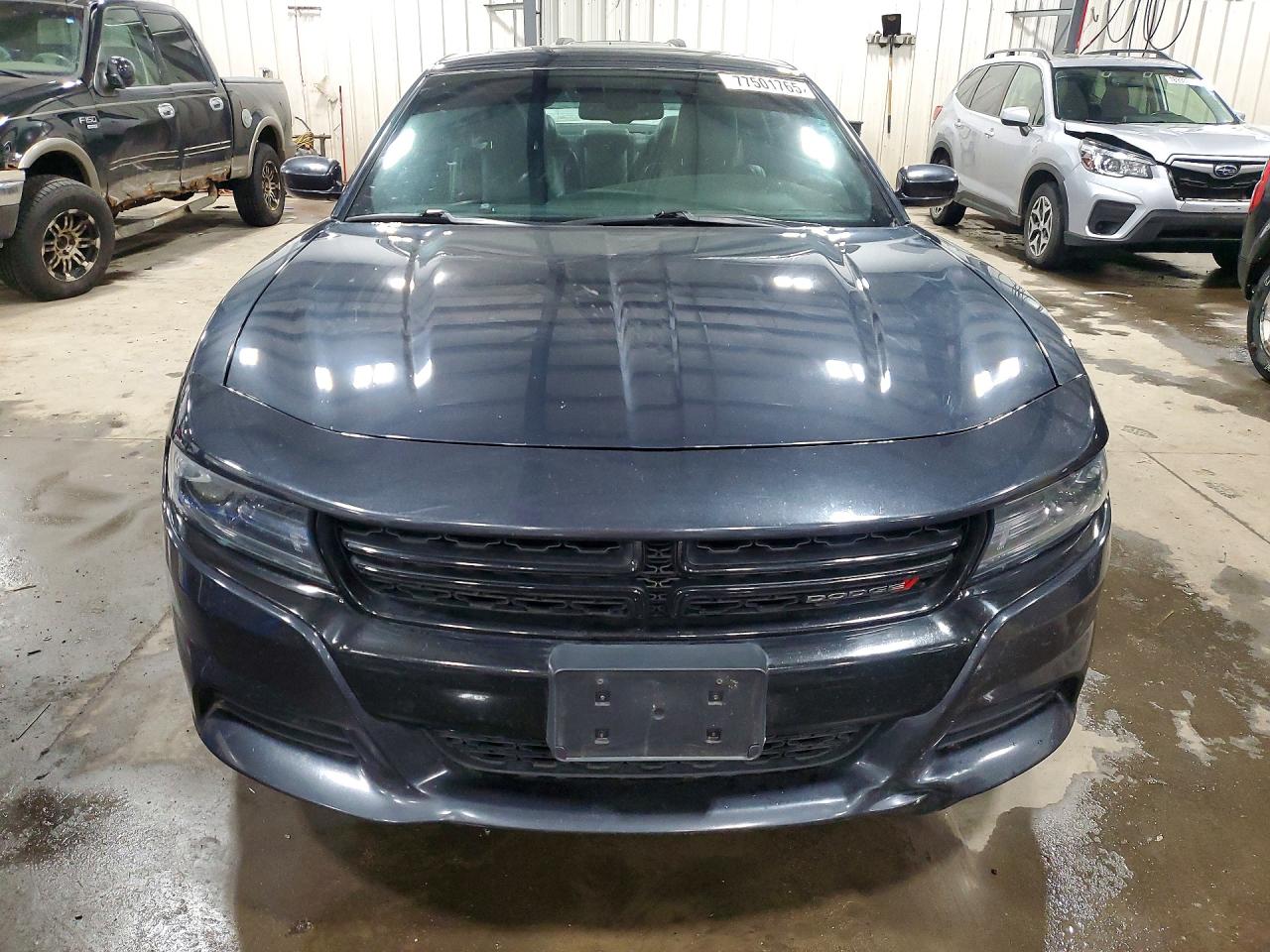 2016 DODGE CHARGER SXT photo 9