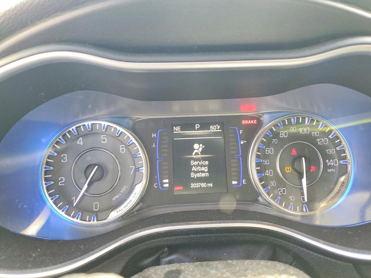 2015 CHRYSLER 200 LIMITED photo 25