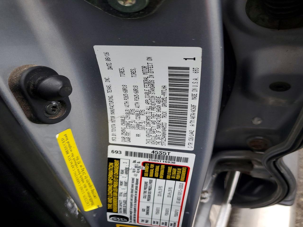 2017 TOYOTA TACOMA LIMITED photo 23