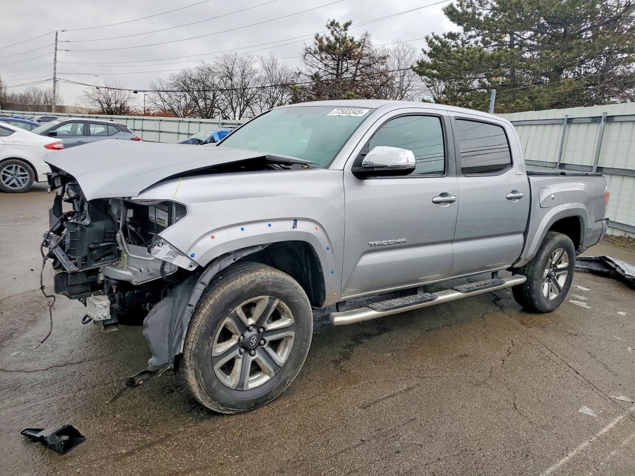 2017 TOYOTA TACOMA