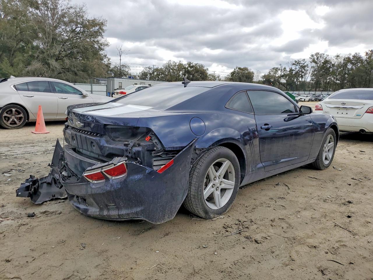 2011 CHEVROLET CAMARO LT photo 3