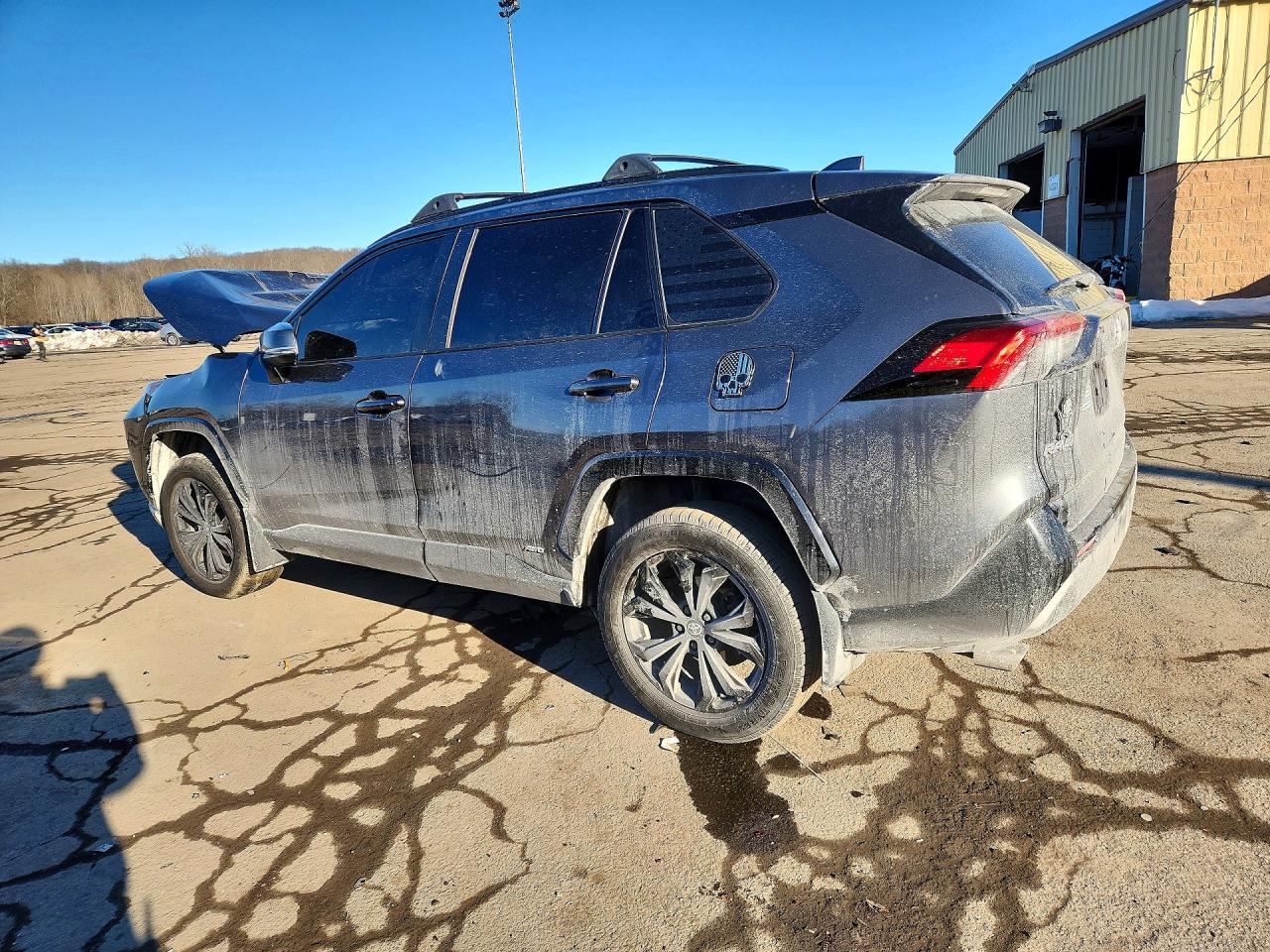 2022 TOYOTA RAV4 photo 3