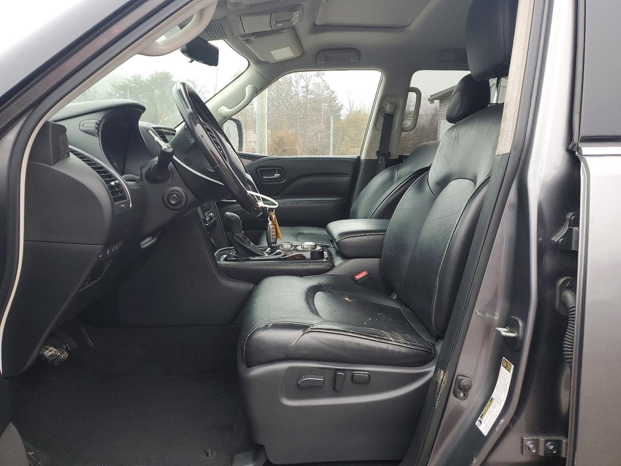 2020 INFINITI QX80 LUXE photo 13