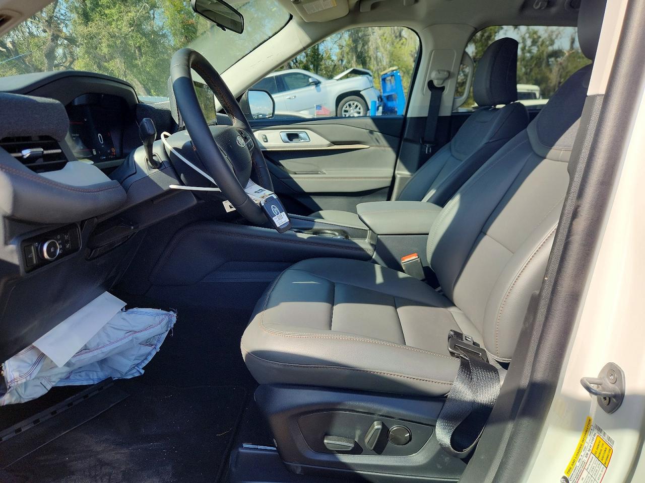 2025 FORD EXPLORER ACTIVE photo 7