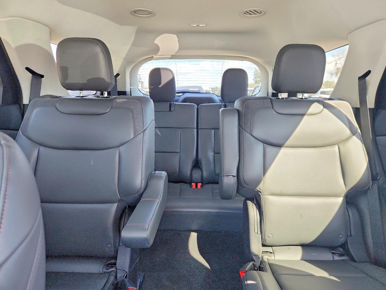 2025 FORD EXPLORER ACTIVE photo 10