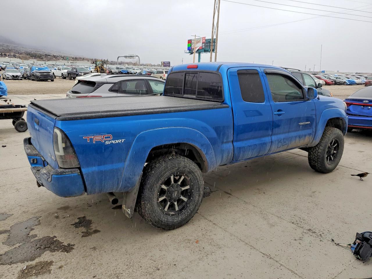 2005 TOYOTA TACOMA photo 3