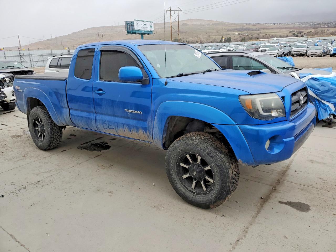 2005 TOYOTA TACOMA photo 4
