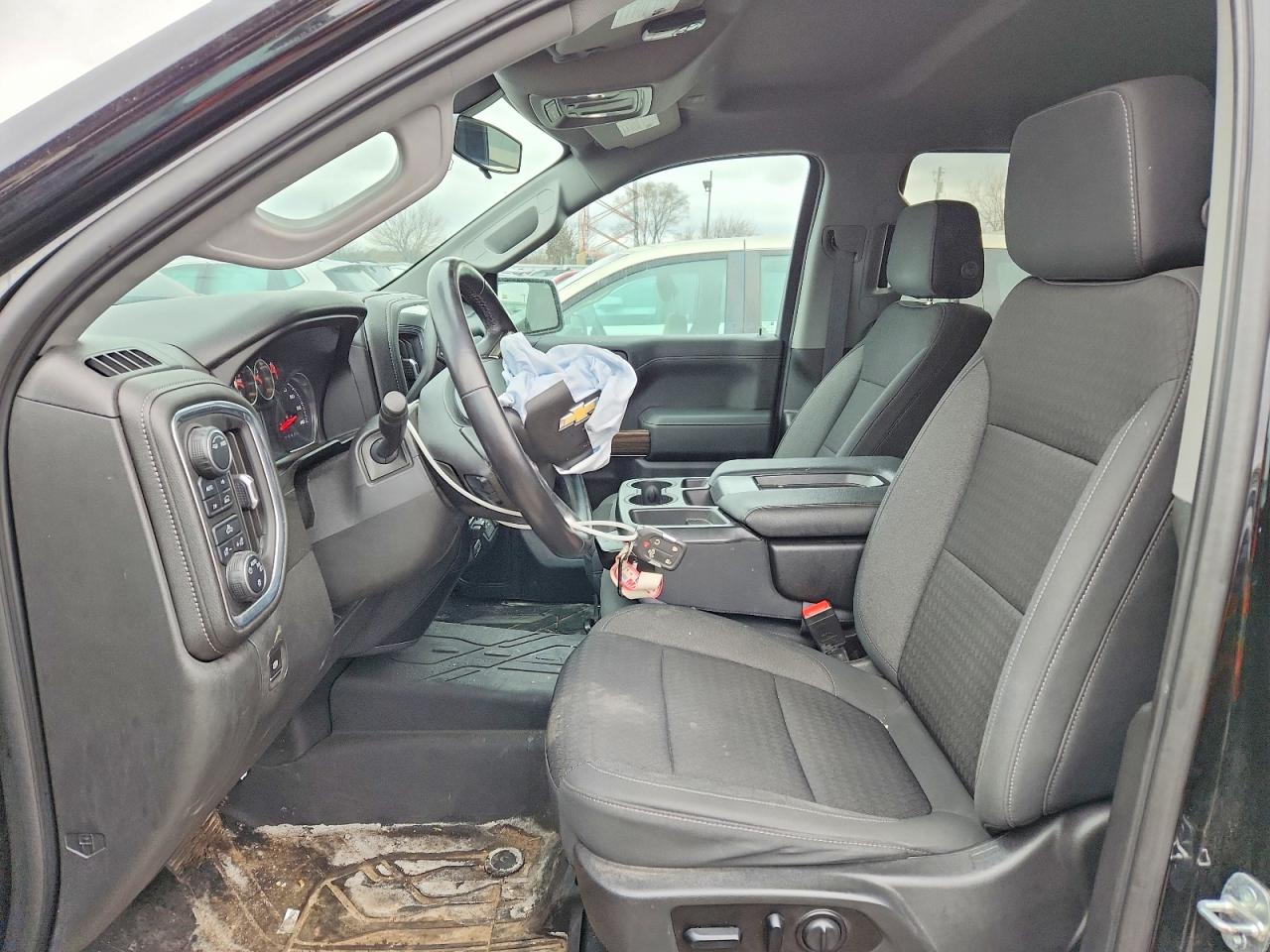 2021 CHEVROLET SILVERADO K1500 LT photo 13