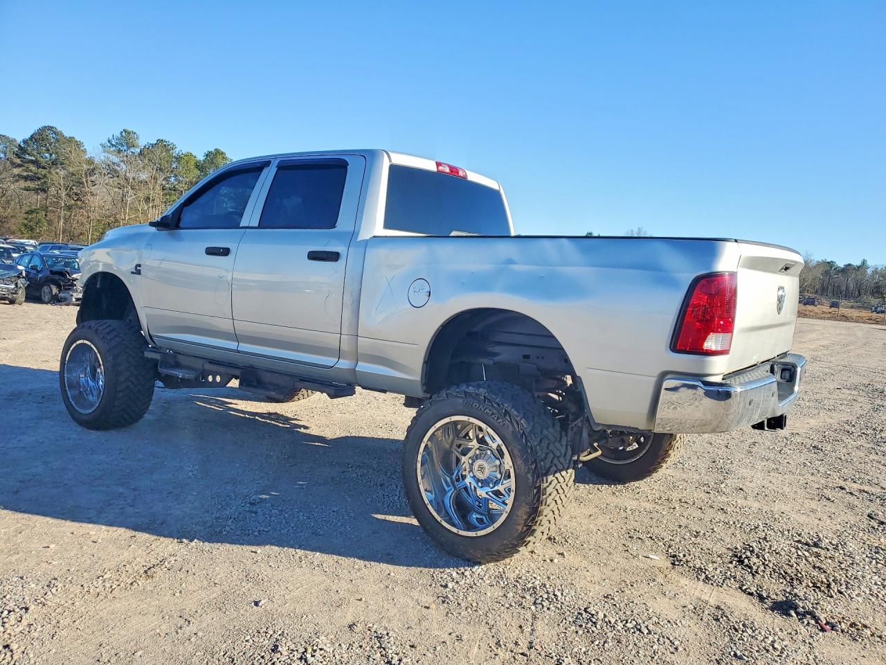 2017 RAM 2500 ST photo 2