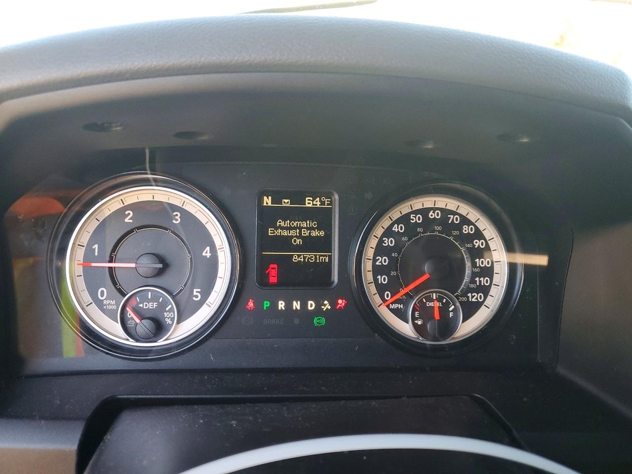 2017 RAM 2500 ST photo 9