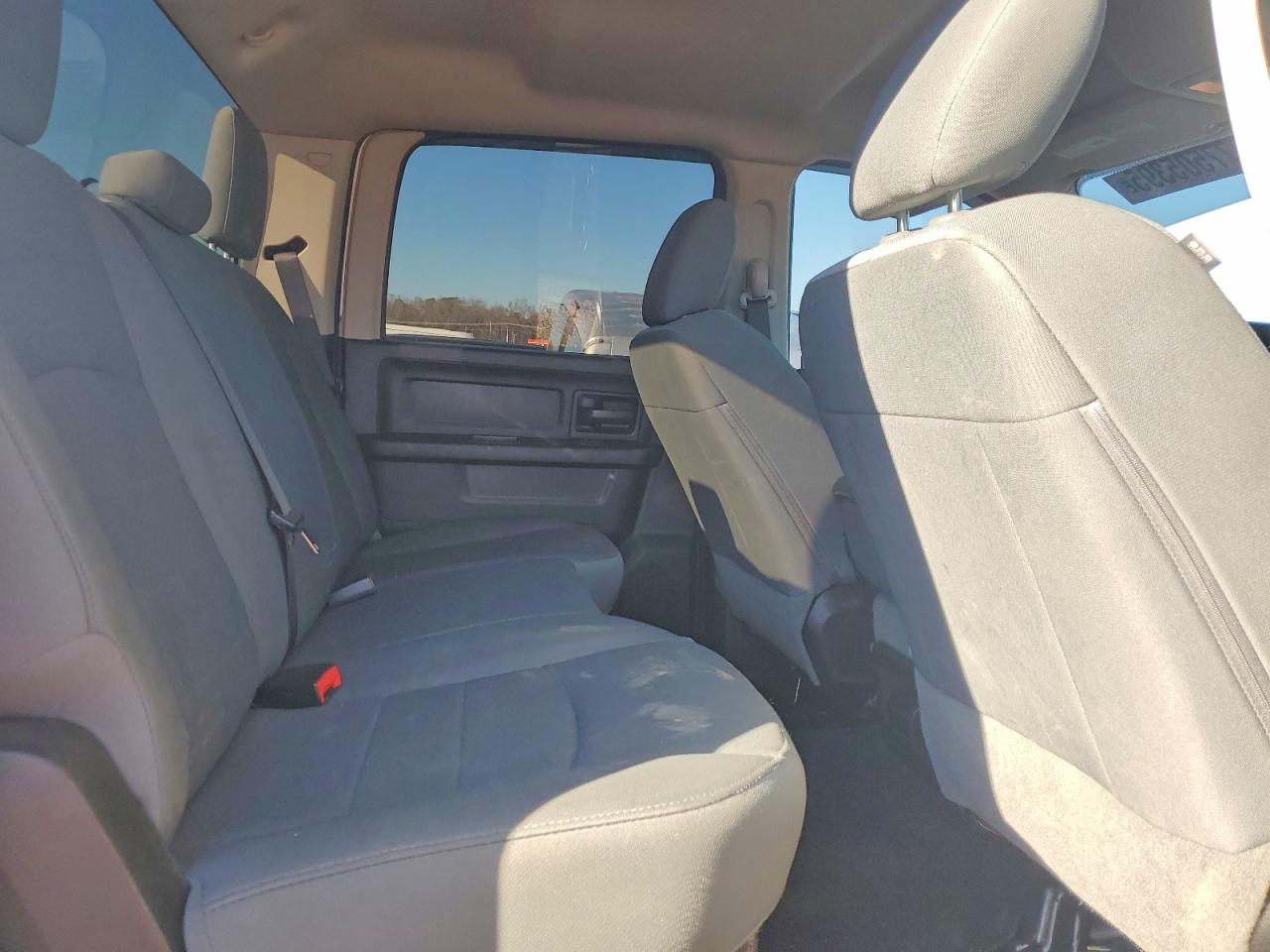 2017 RAM 2500 ST photo 10
