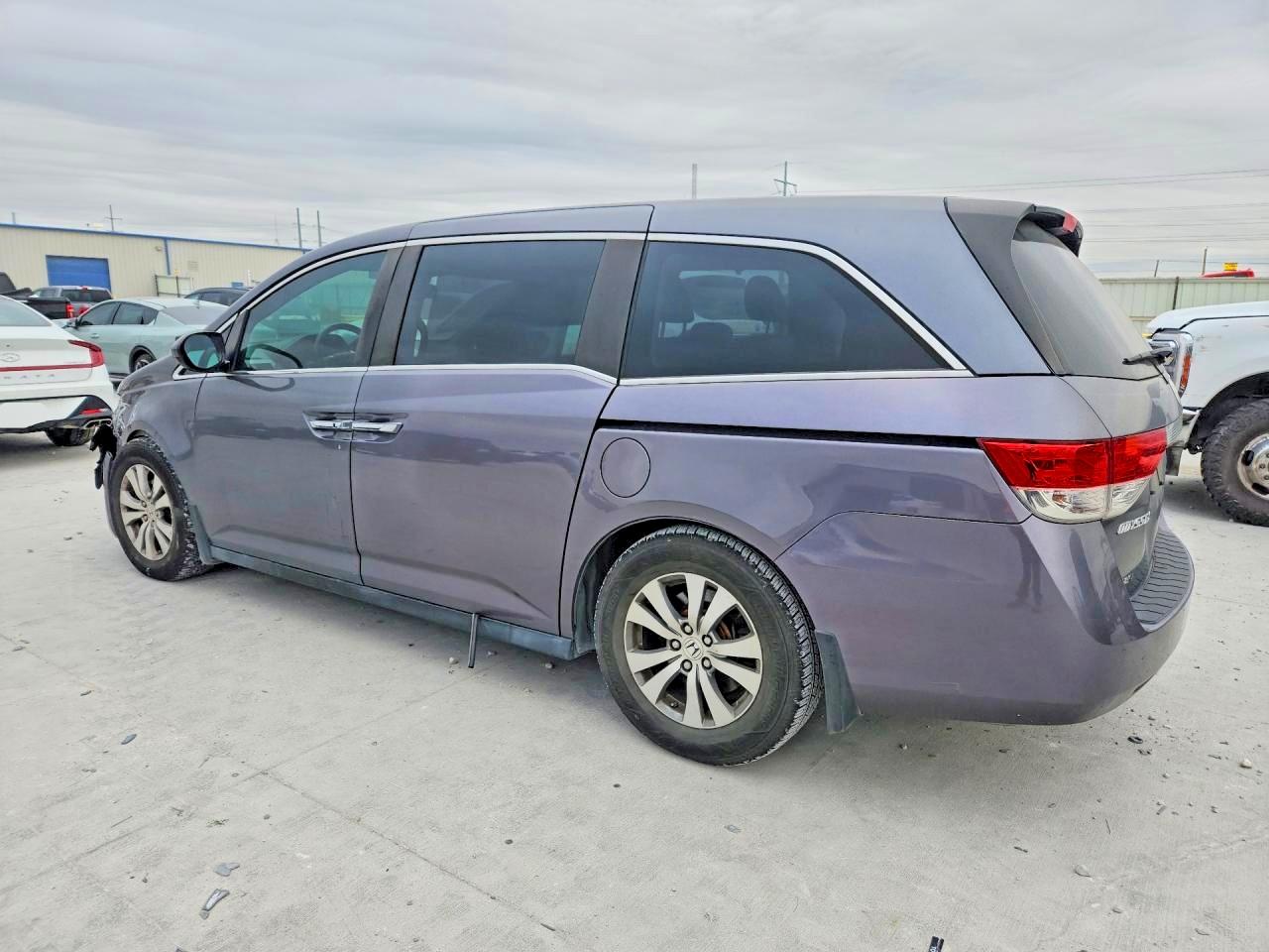 2014 HONDA ODYSSEY EXL photo 3