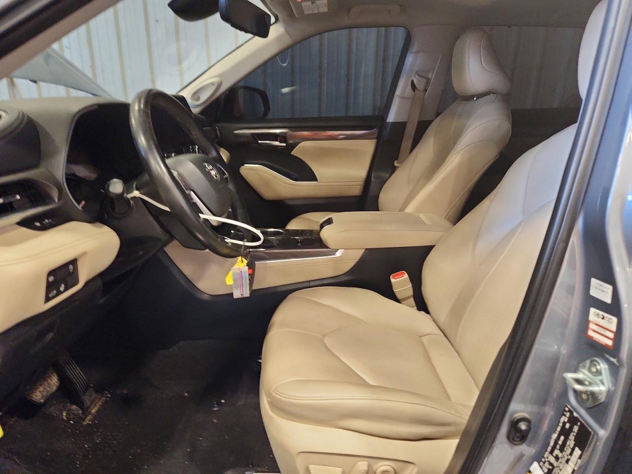 2023 TOYOTA HIGHLANDER LIMITED photo 13