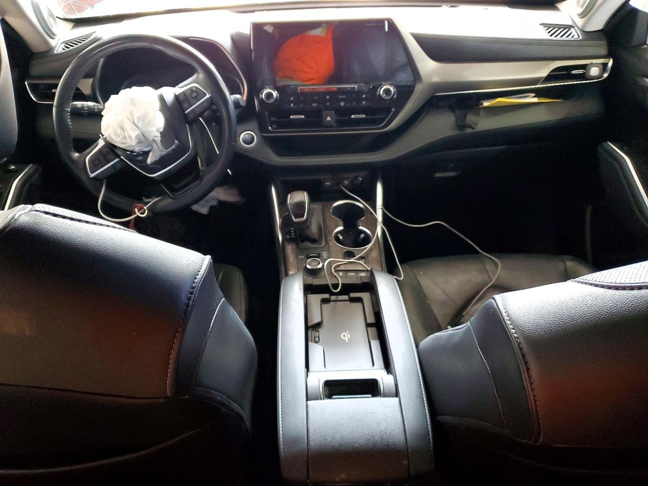 2020 TOYOTA HIGHLANDER LIMITED photo 15