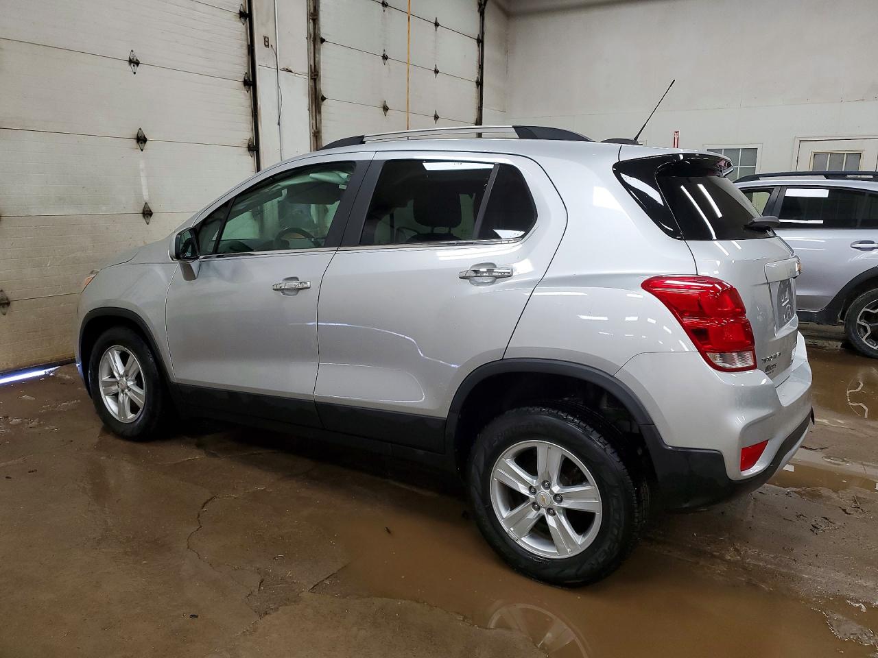 2019 CHEVROLET TRAX 1LT photo 4