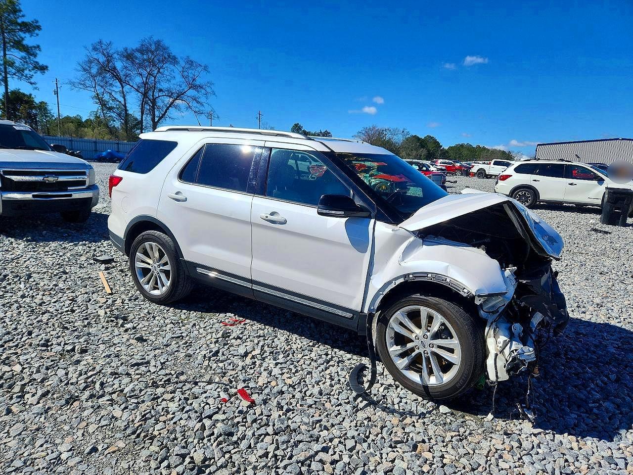 2018 FORD EXPLORER XLT photo 10