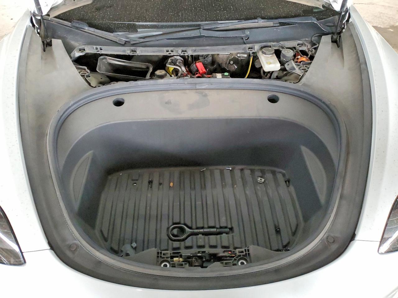 2023 TESLA MODEL 3 photo 31