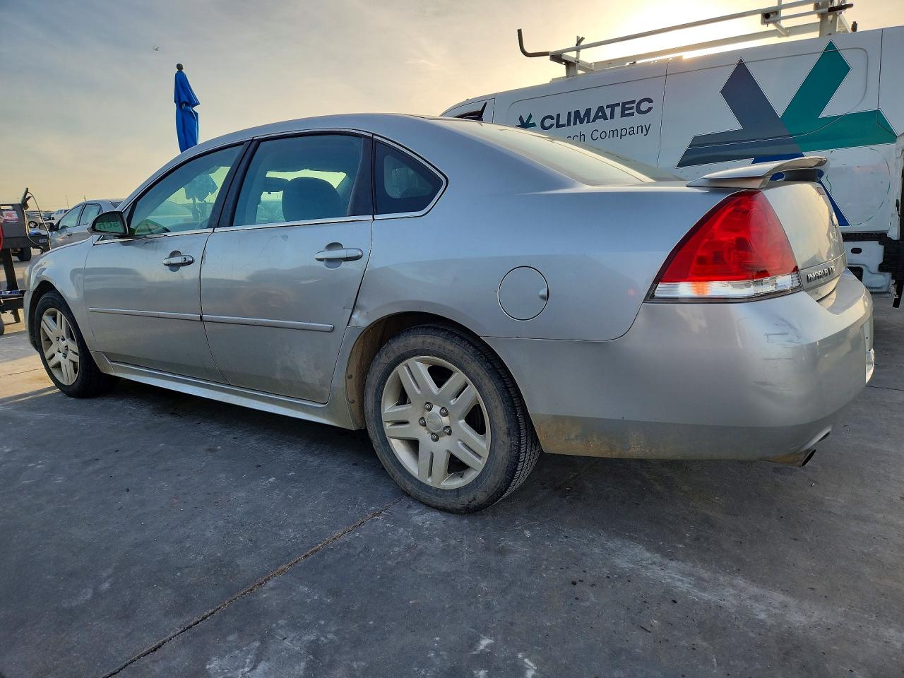 2013 CHEVROLET IMPALA LT photo 4